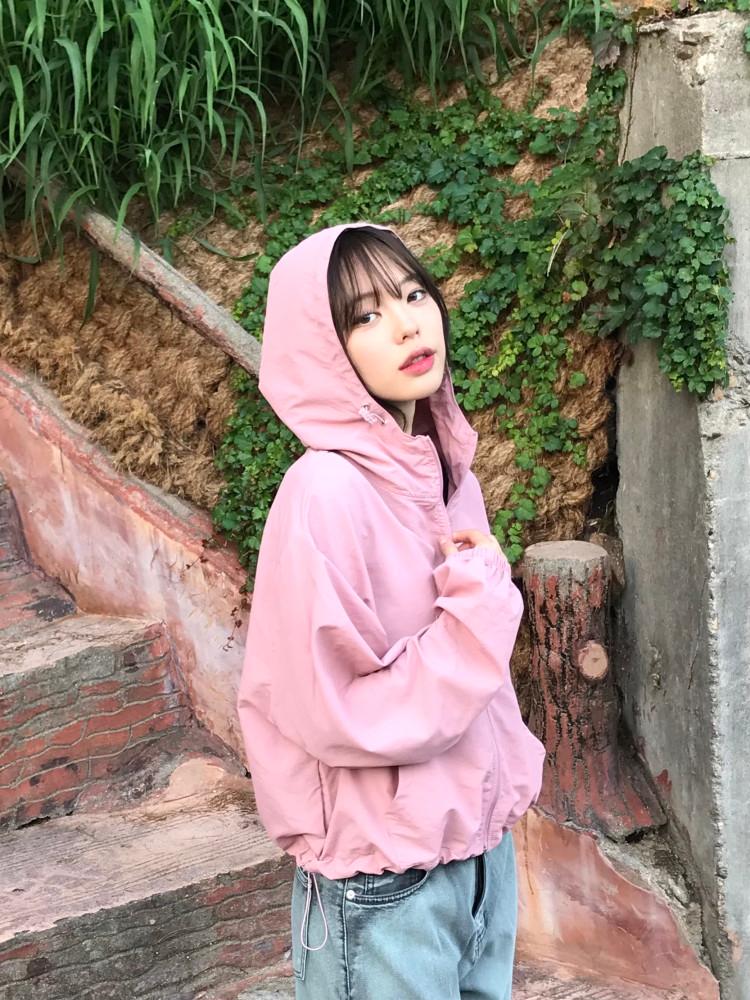 Candle crop hood 캔들 크롭 후드 윈드브레이커 여자 바람막이 자켓