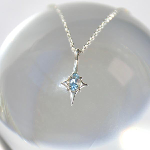 스타 오발 목걸이 ｜ 𝑺𝒕𝒂𝒓 𝒐𝒗𝒂𝒍 𝒏𝒆𝒄𝒌𝒍𝒂𝒄𝒆