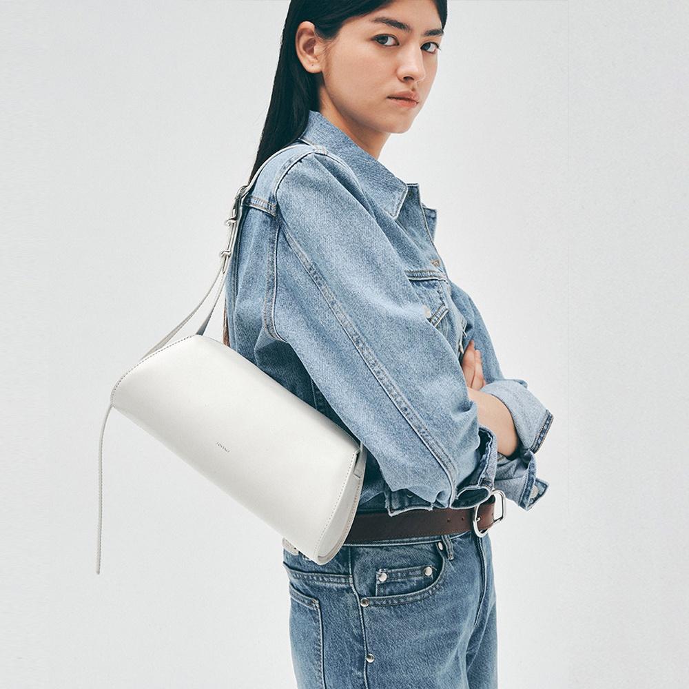 LOG BAG_ WHITE