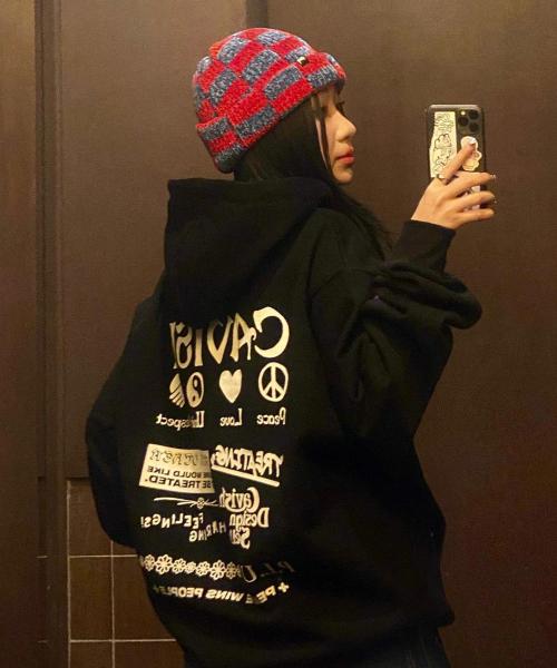 PLUR LOGO HOODIE BLACK(CV2BFUM402A)
