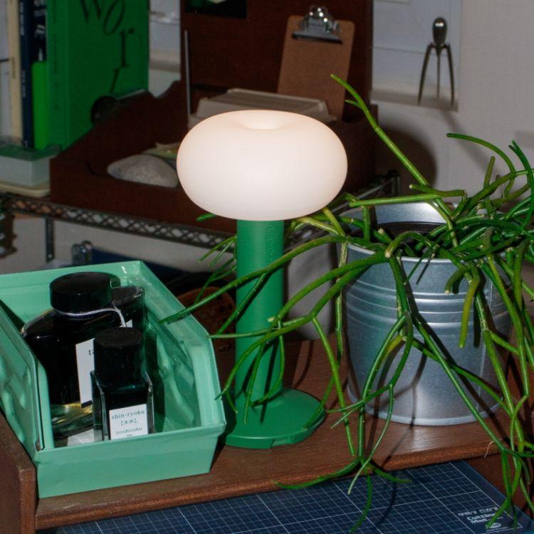 Bagel Lamp 베이글 램프 유,무선 충전 포터블 조명 - 바질 그린