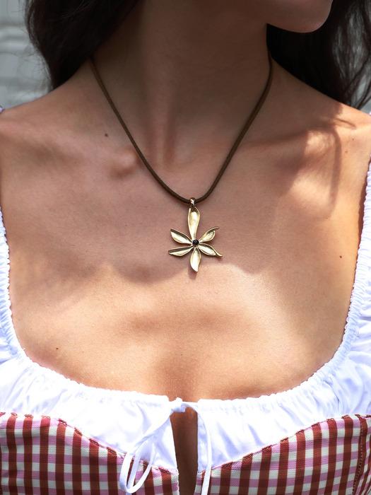 Lily Necklace