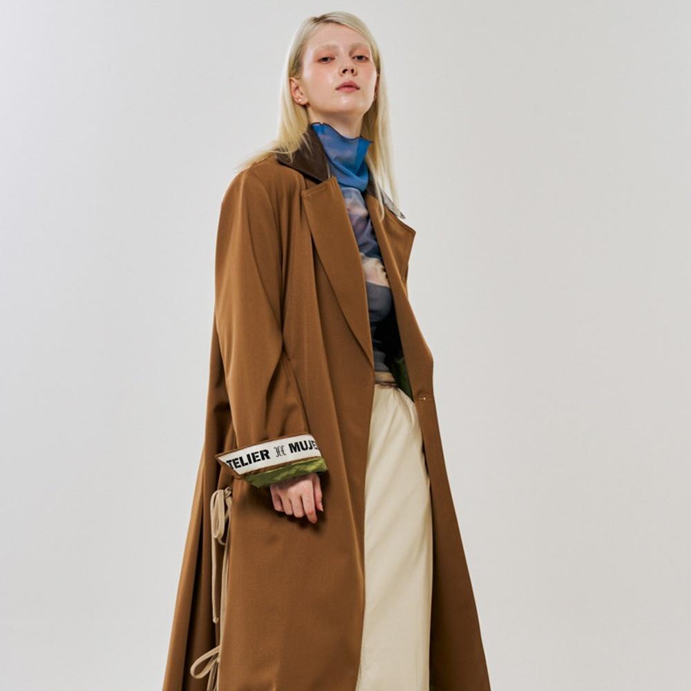 [ATELIER MUJEL] CREDIT TRENCH COAT (BROWN) CREDIT 트렌치 코트