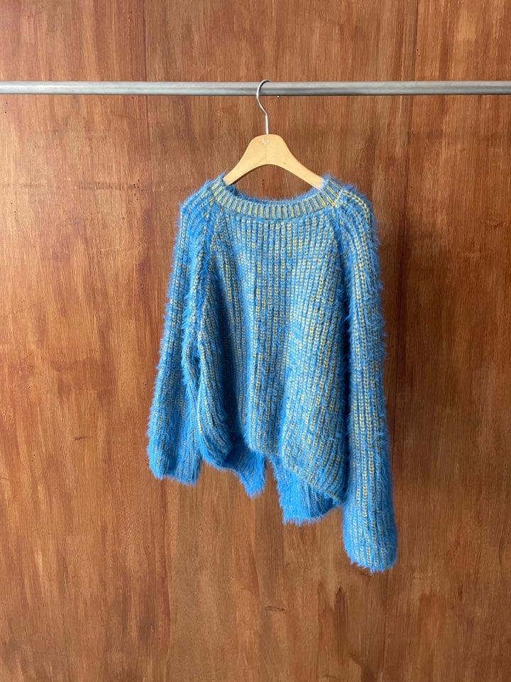 Yellow blue ribbed fuzzy knit