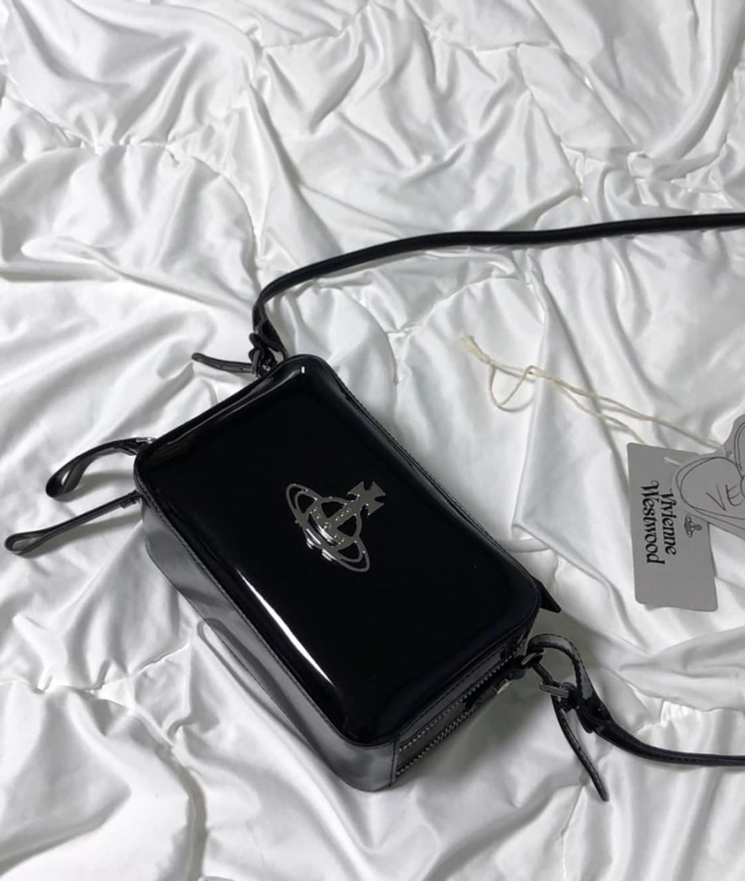 비비안웨스트우드 조안나 레더 카메라 글로시백 | 후루츠패밀리