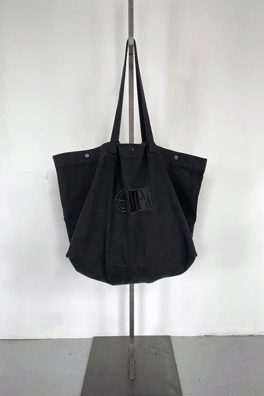 MPa DENIM TOTE BAG (BLACK)