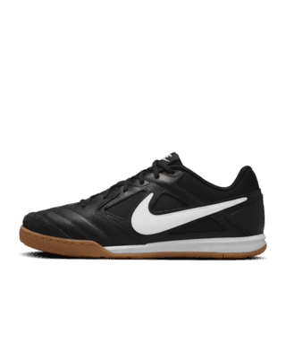 Nike Gato