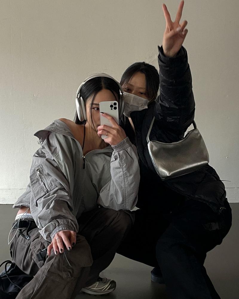 Melt shoulder bag (2 color)