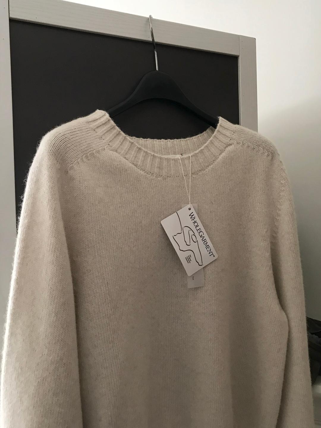 [주문폭주] [그레이, 소라, 네이비 당일출고] 보스톤 홀가먼트 니트 (4color)