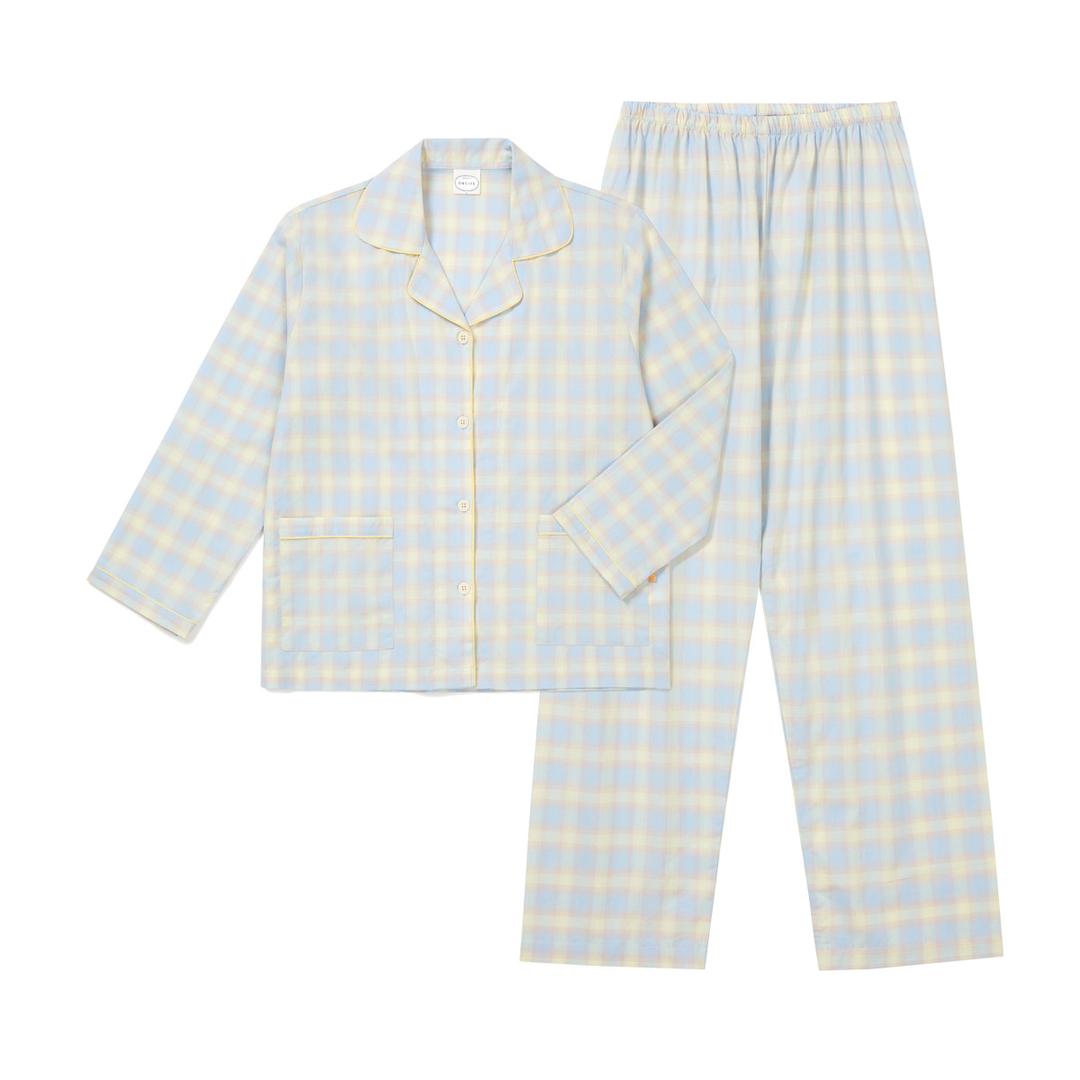 <b style="font-weight: 600 !important