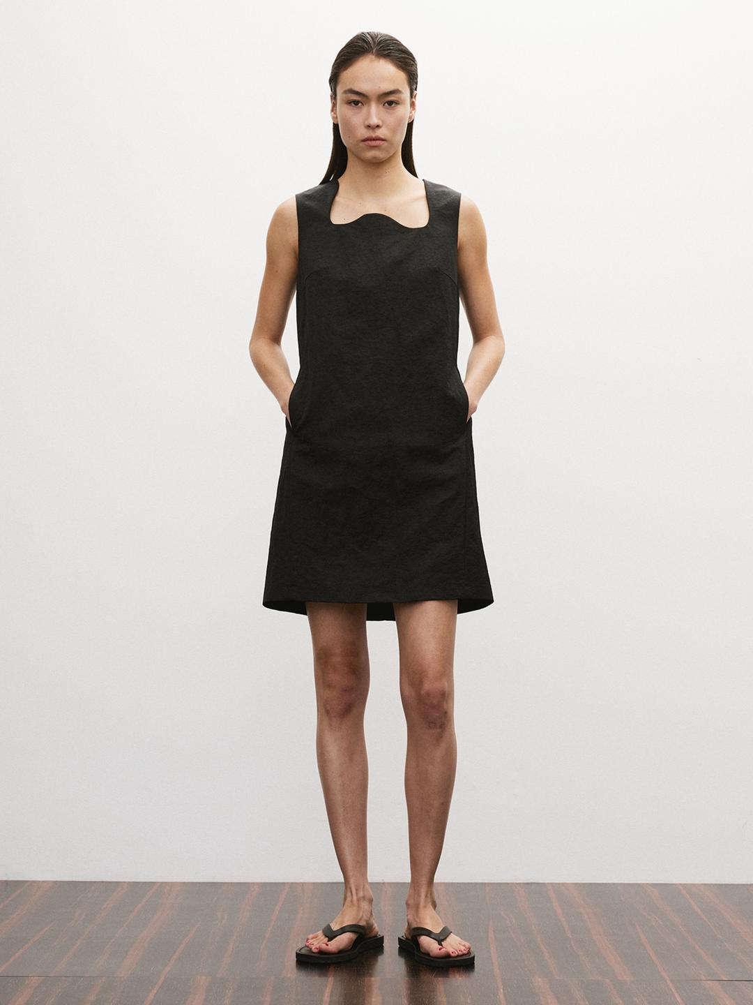 RC SIGNATURE NYLON DRESS (BLACK)