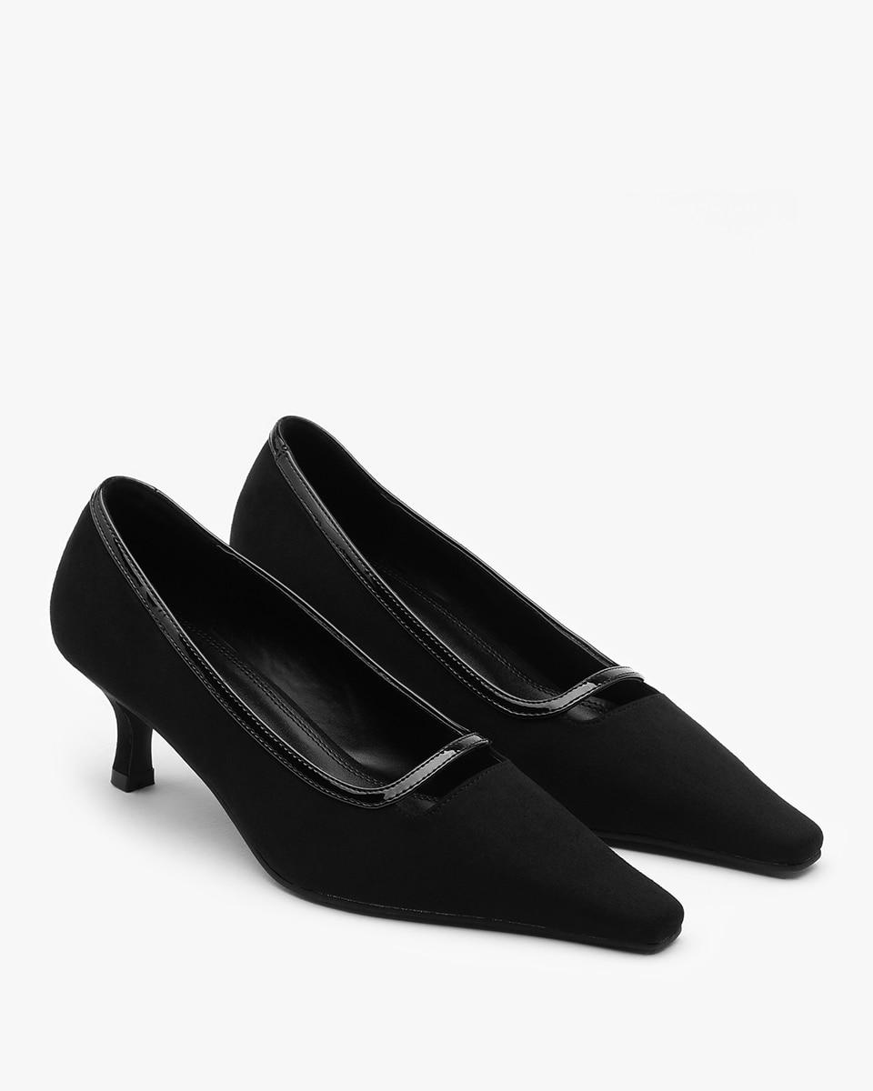 RIET Suede Hole Pumps_Black