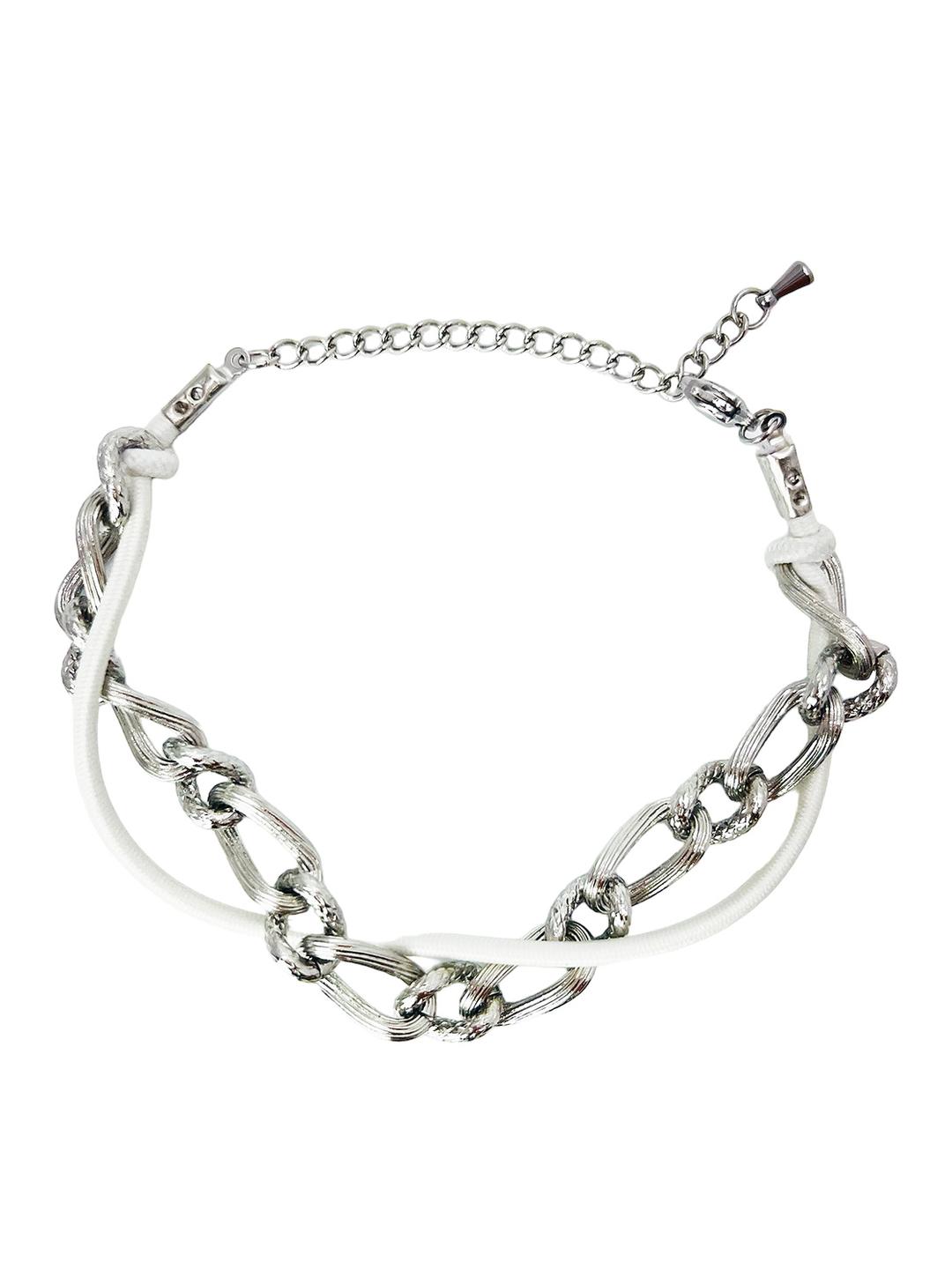 String layered chain bracelet