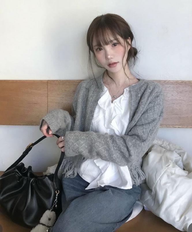 니어웨어 [BEST🥨당일발송] [soft form] Fleur blouse (2color) 러플블라우스/데이트룩/프릴블라우스/여리핏/빅사이즈/출근룩/개강룩