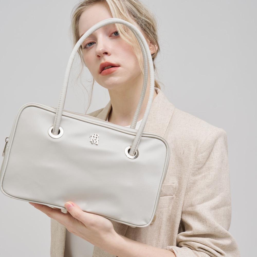 쓰리마인즈 TRM Recycle Nylon Baguette Bag T21S