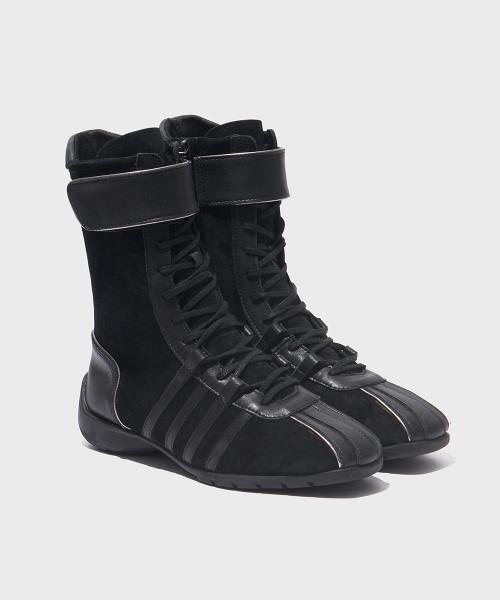 [x 키스오브라이프] BLISS HIGH TOP VELCRO SNEAKERS - BLACK
