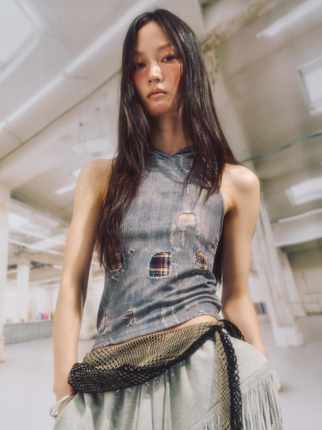 (1차 재입고) KYLIN HOODIE SLEEVELESS TOP_DENIM