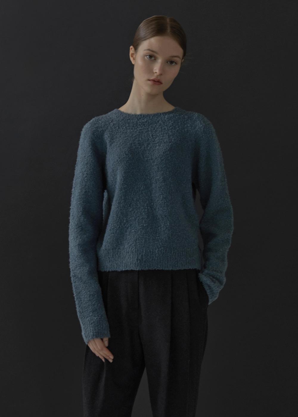 Wool boucle crop knit (river blue)