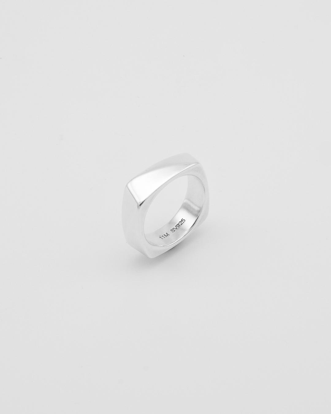 SQR-EDG RING