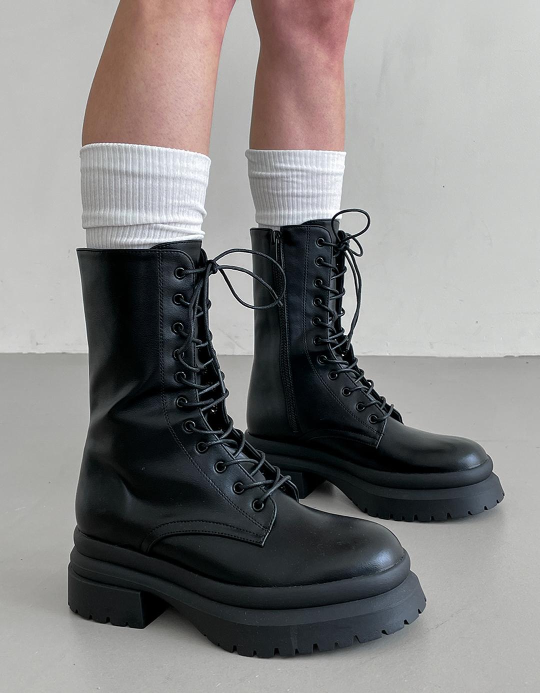 레블 플랫폼 레이스업 미들부츠