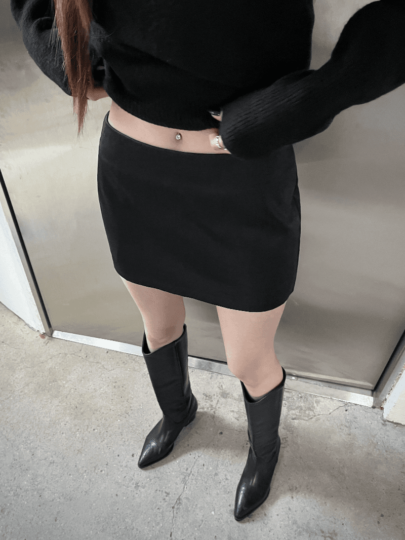 Low Waist Mini Skirt