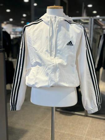 이런 상품 어때요? 아디다스 여성 삼선 바람막이 에센셜 3S 우븐 윈드브레이커 IC0560