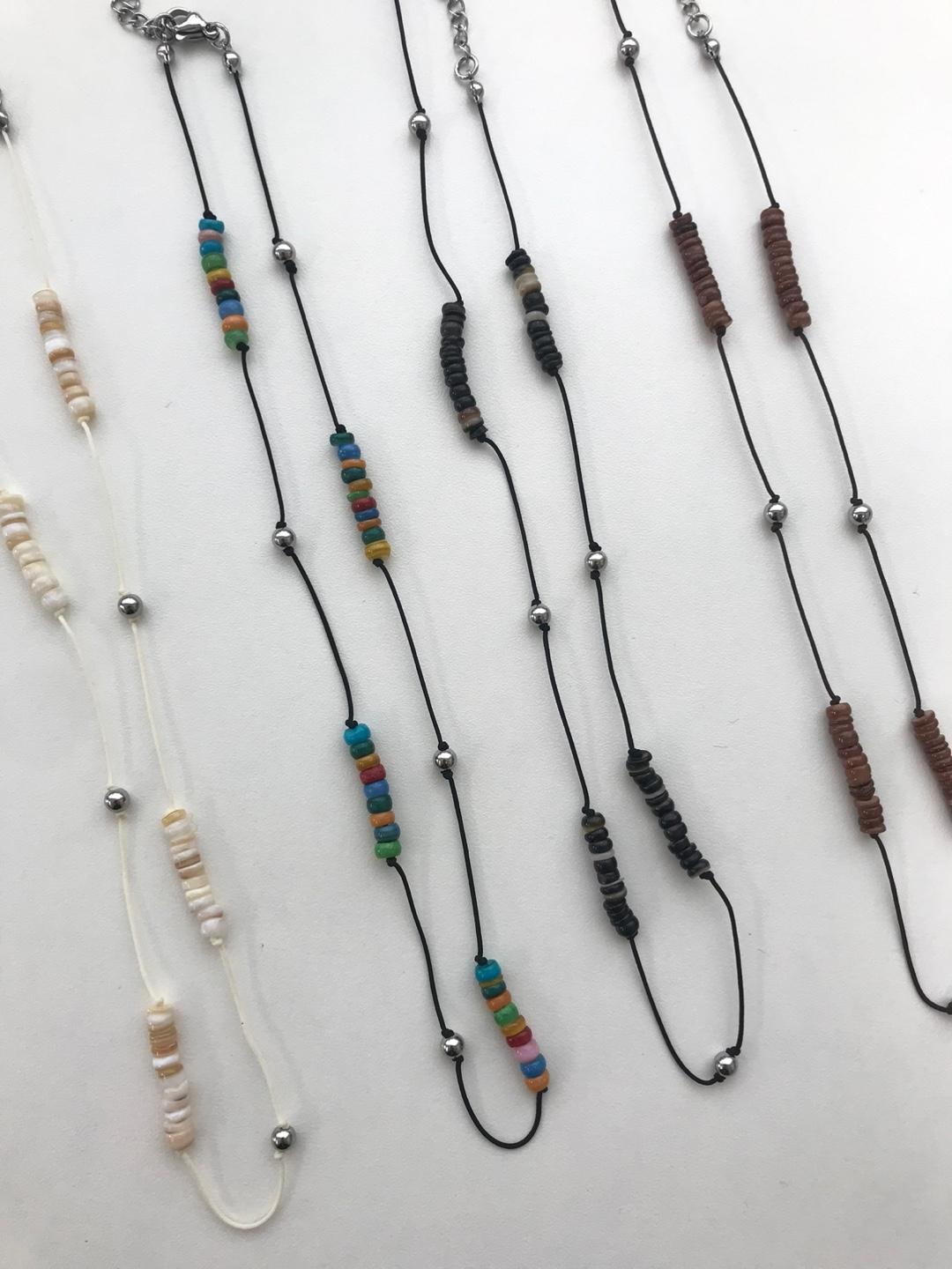 Hippie ball necklace
