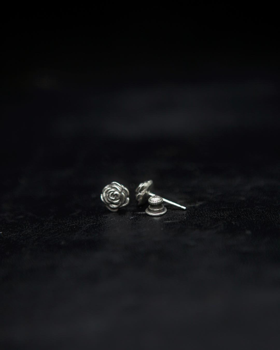 ROSE EARRING