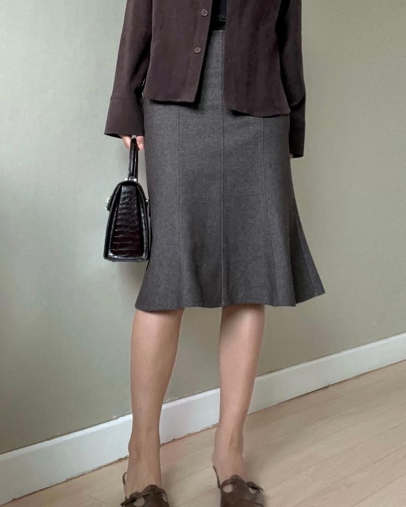 [중고] brown mermaid midi skirt