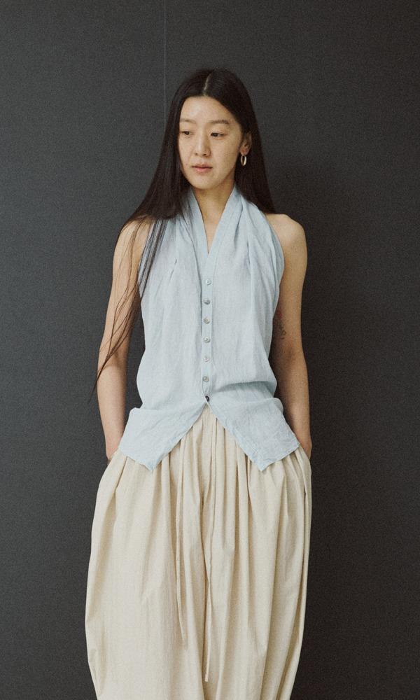 Washed_Linen_Backless_Top_BL