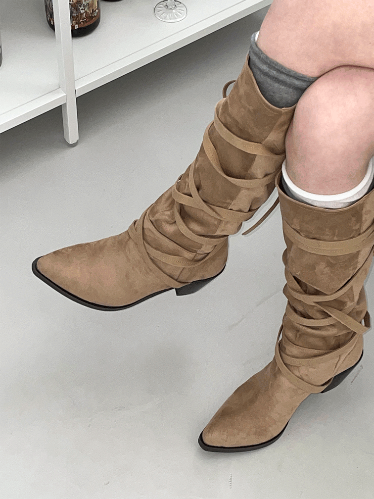 30 lace-up middle boots