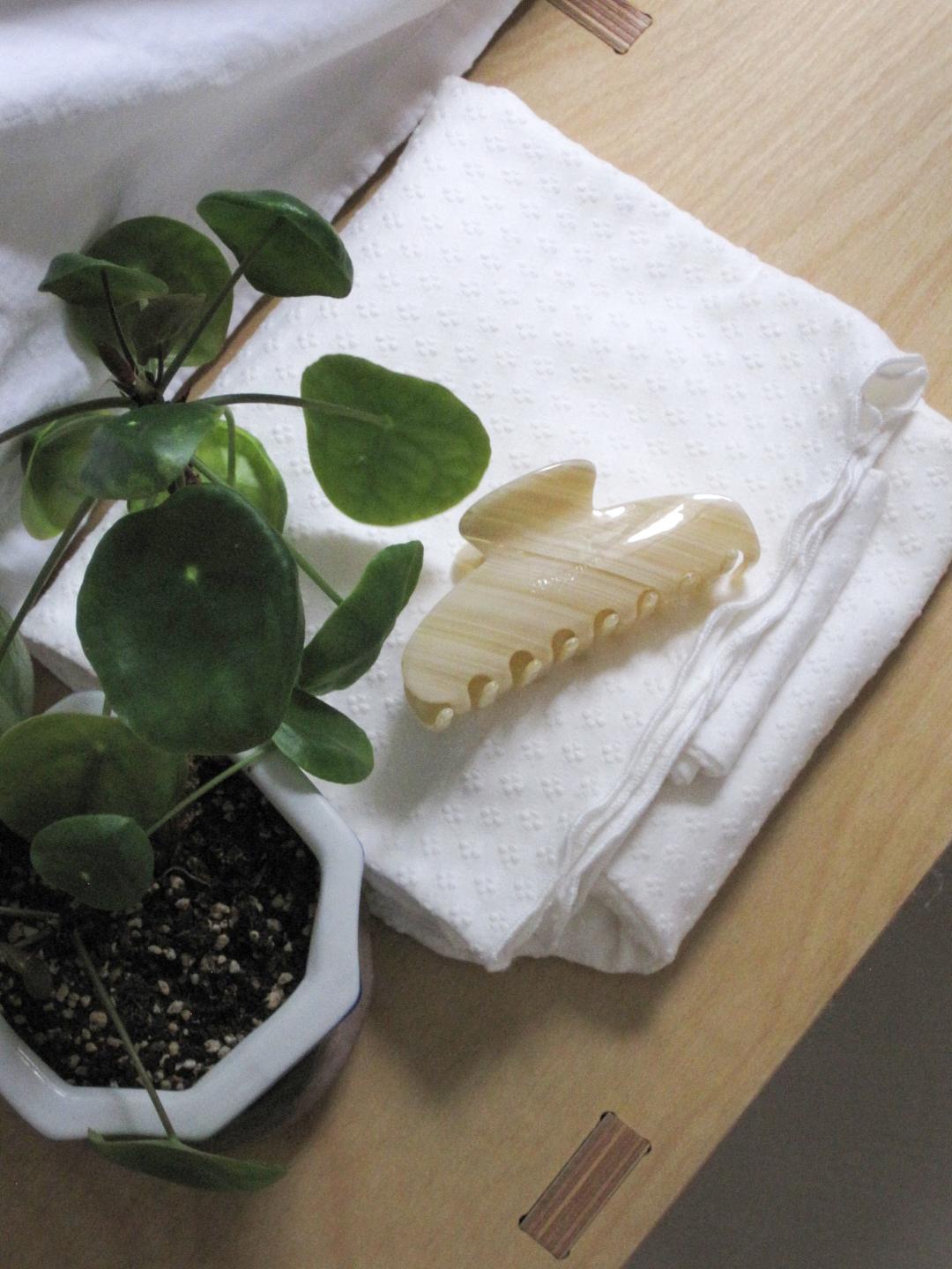 Sally Hair pin (Beige)