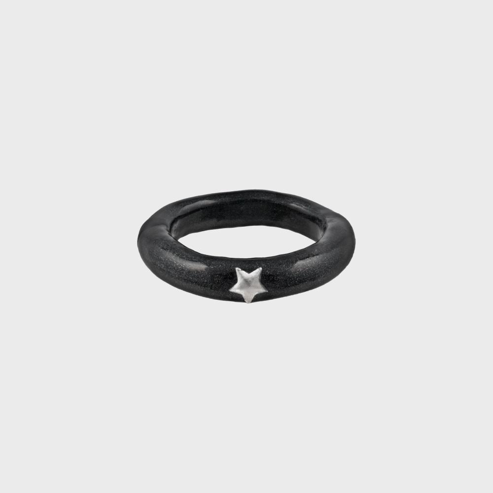 way ring-black