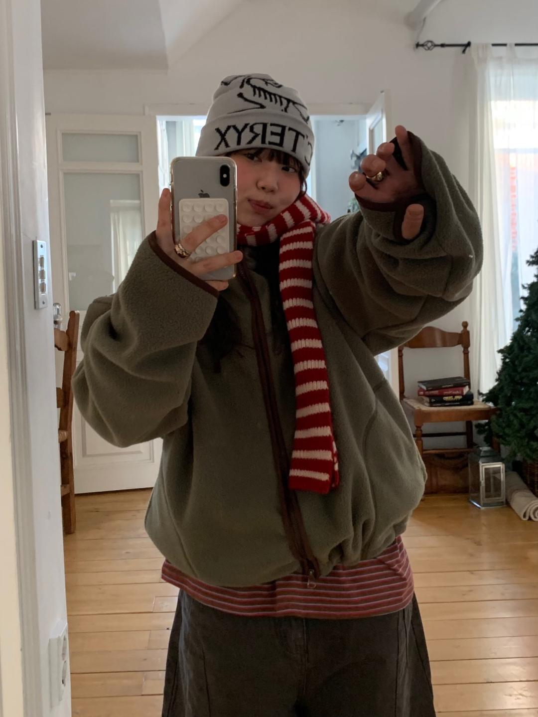 Fingerhole fleece JP - Unisex