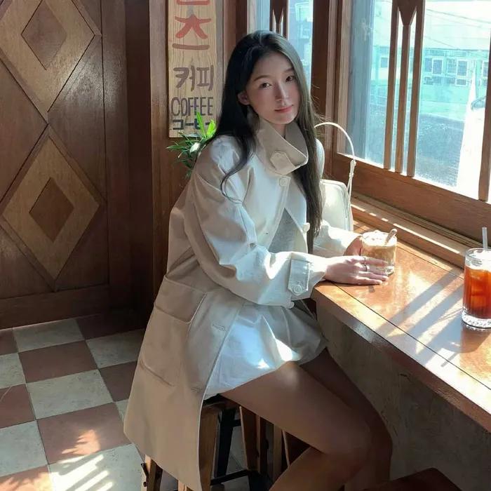 [1차 리오더] CLASSIC HALF TRENCH COAT_CREAM