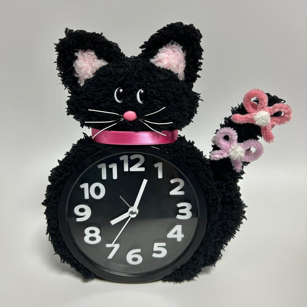 Ribbon Kitten table clock