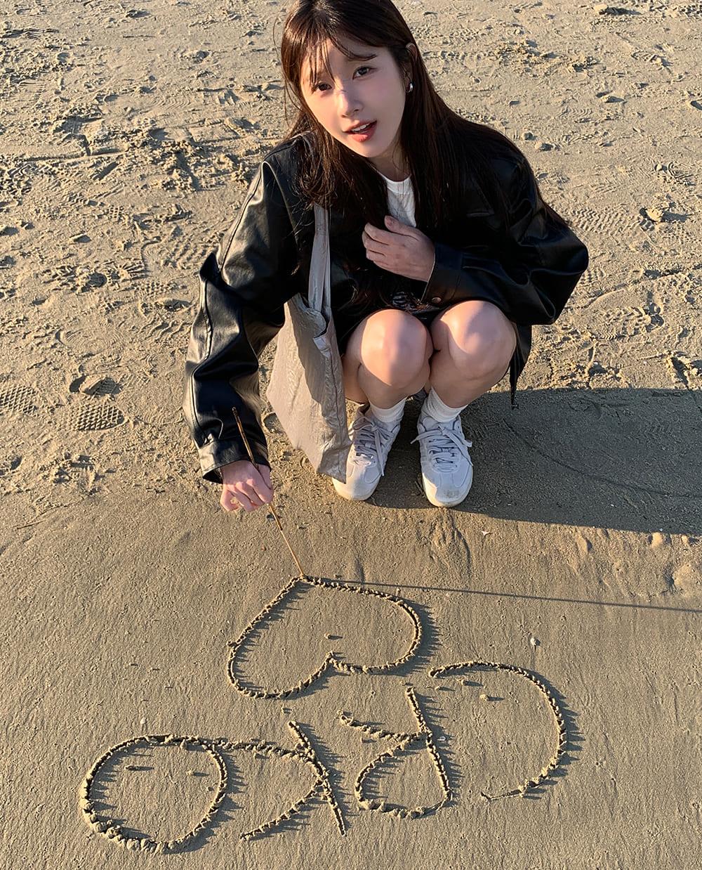 페이브 레더 자켓