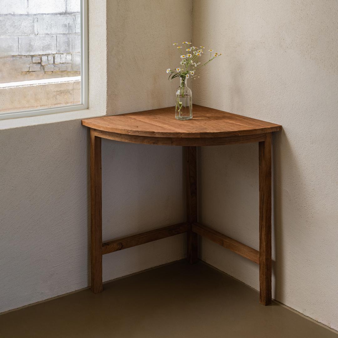 Arc Side Table