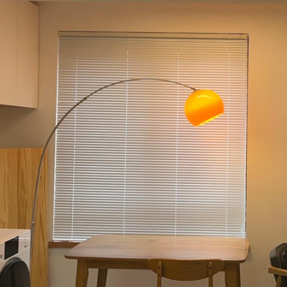 구찌니 하비 조명 미드센츄리  장스탠드 바우하우스 빈티지 무드등