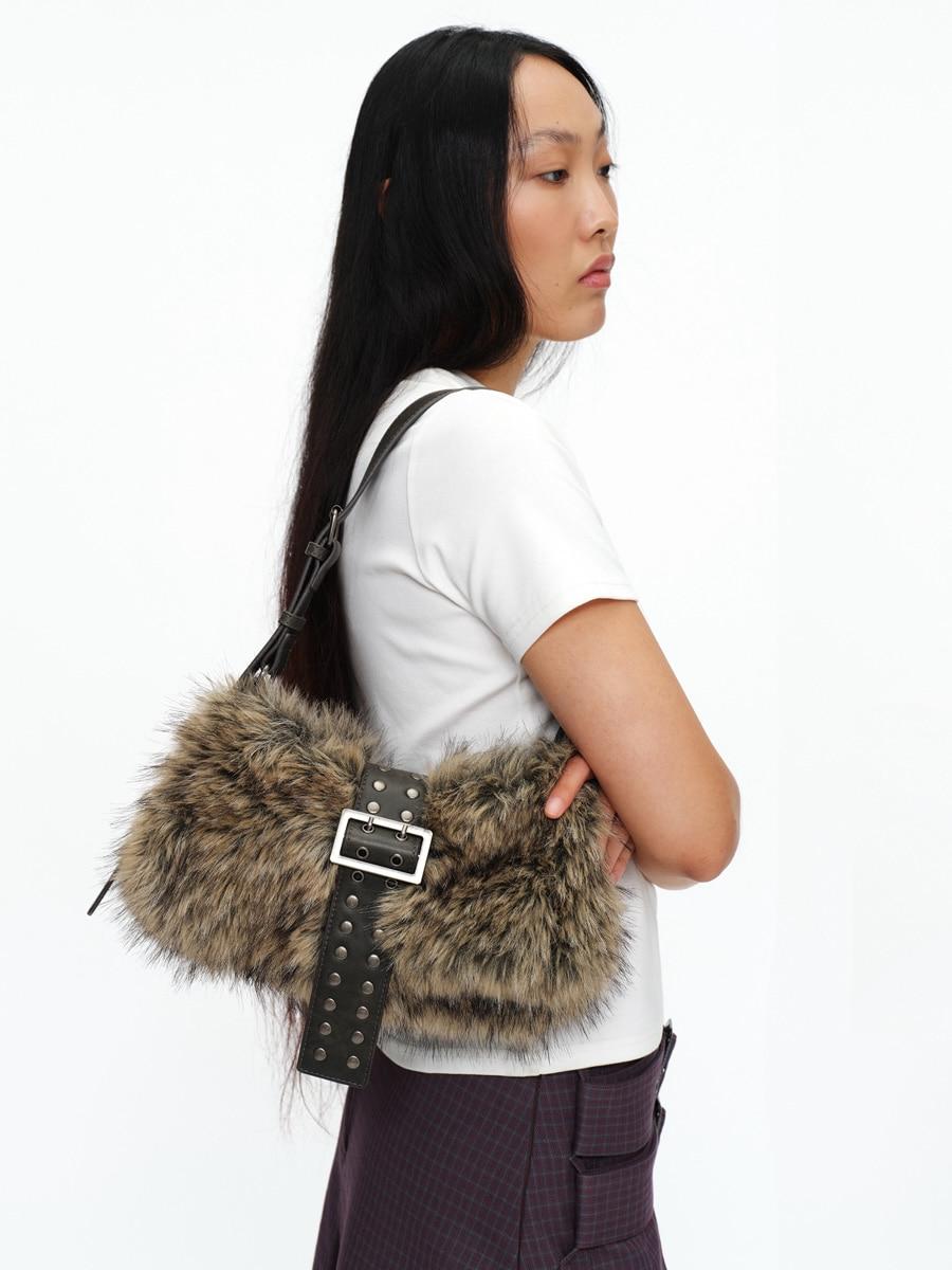 OINIMI Faux Fur Belted Shoulder Bag
