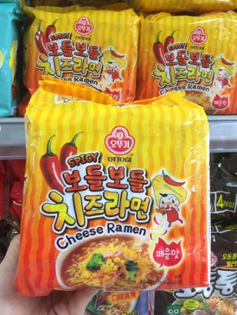 이런 상품 어때요? 오뚜기 보들보들 치즈라면 4개입