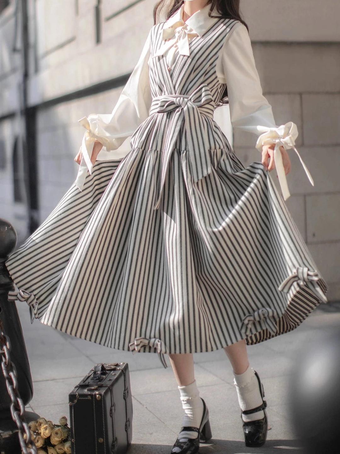 프렌치 레트로 리본 셔츠 + 스트라이프 V넥 리본 드레스