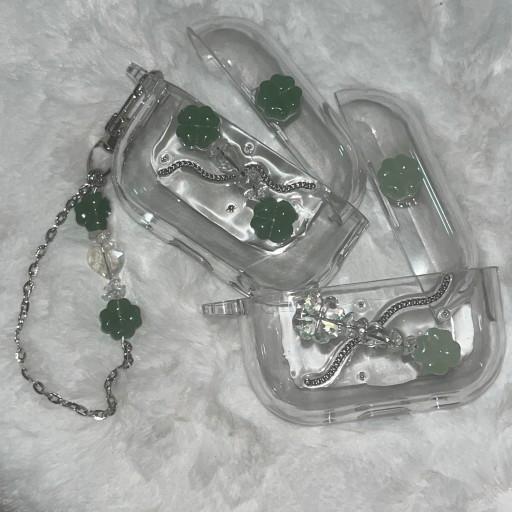 쿠로쿠마 y2k clover airpotcase