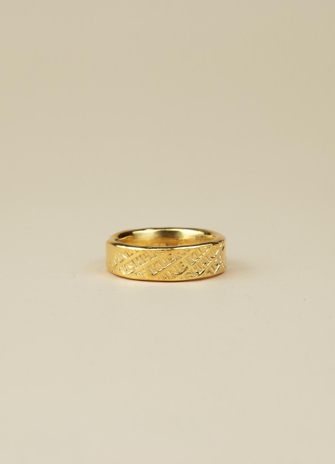 SCRIPT RING GOLD SMALL