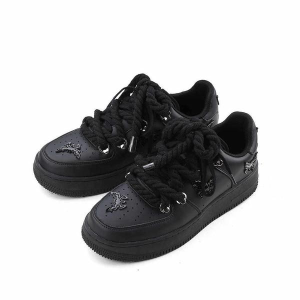 LUSTER butterfly low-top shoes