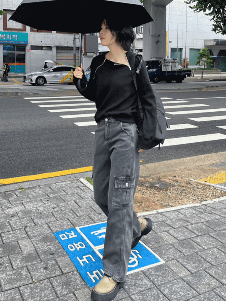 black denim cargo pt