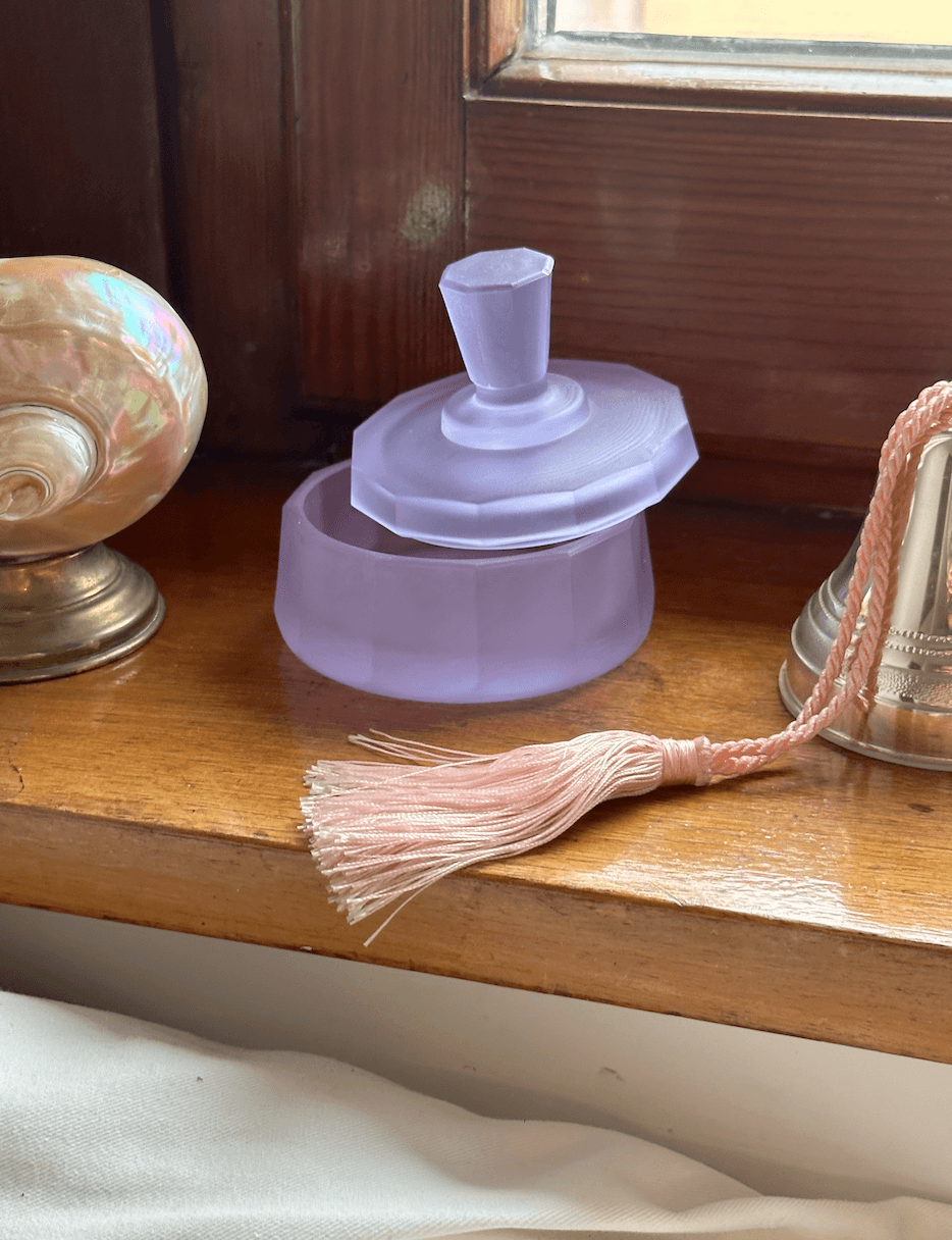 [RARE] 1930 Purple Frosted Glass Trinket