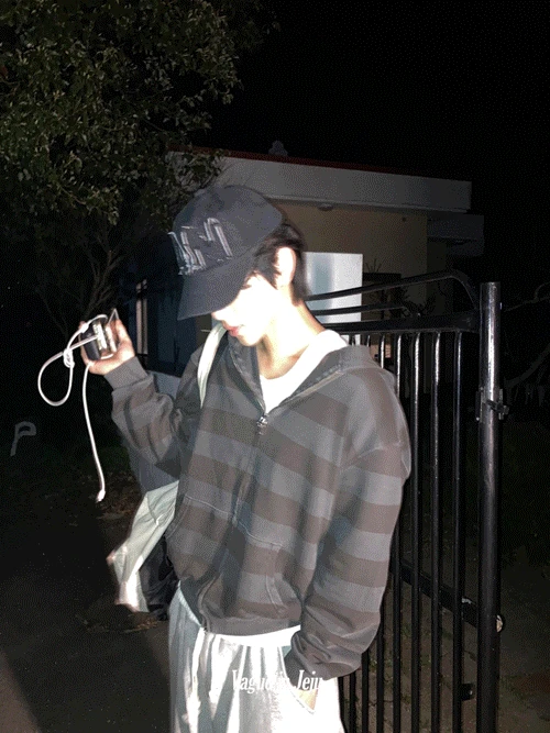 [모델소장[ Vintage stripe dyeing hoodie (2color)