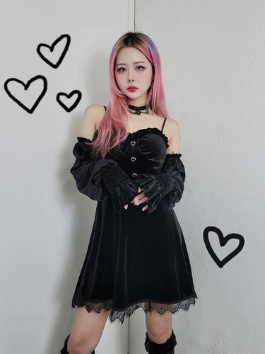 벨벳 하트 오프숄더 원피스