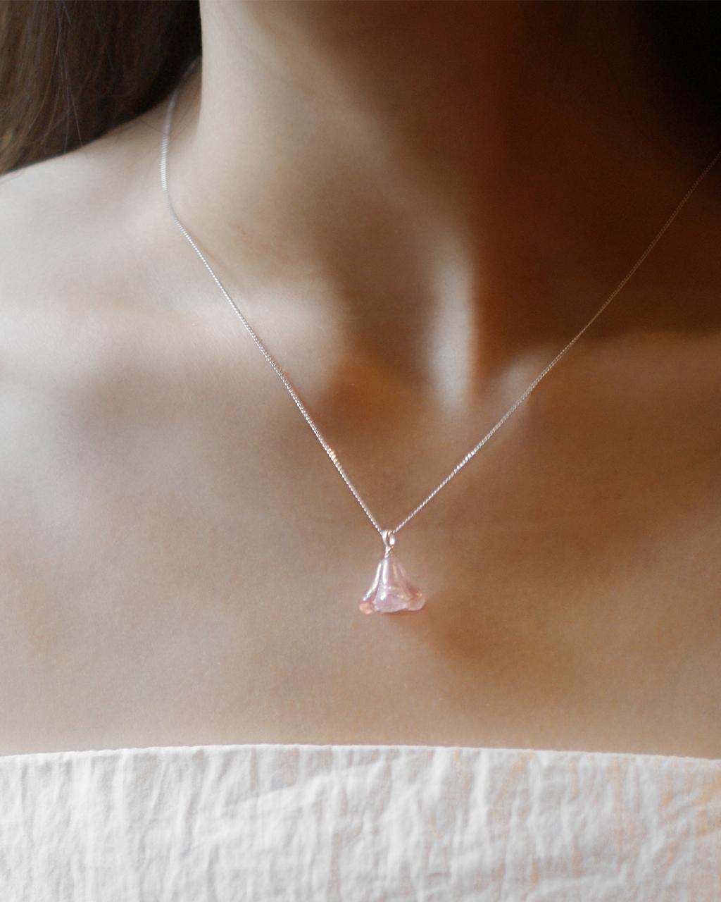 Rose Lily Necklace (M size)